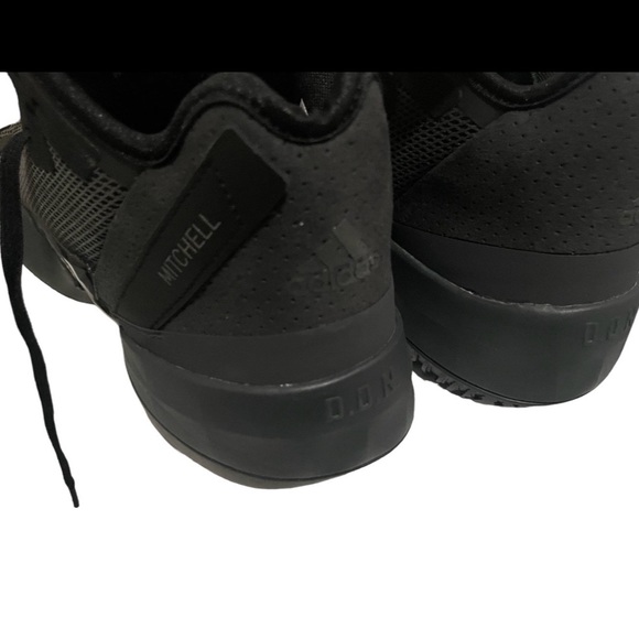 Nwt Adidas DON Issue 4 shoes  size 10.5 - Picture 7 of 10